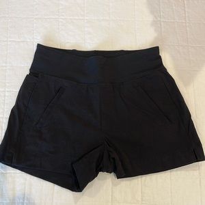 Athlete Trekki North Shorts